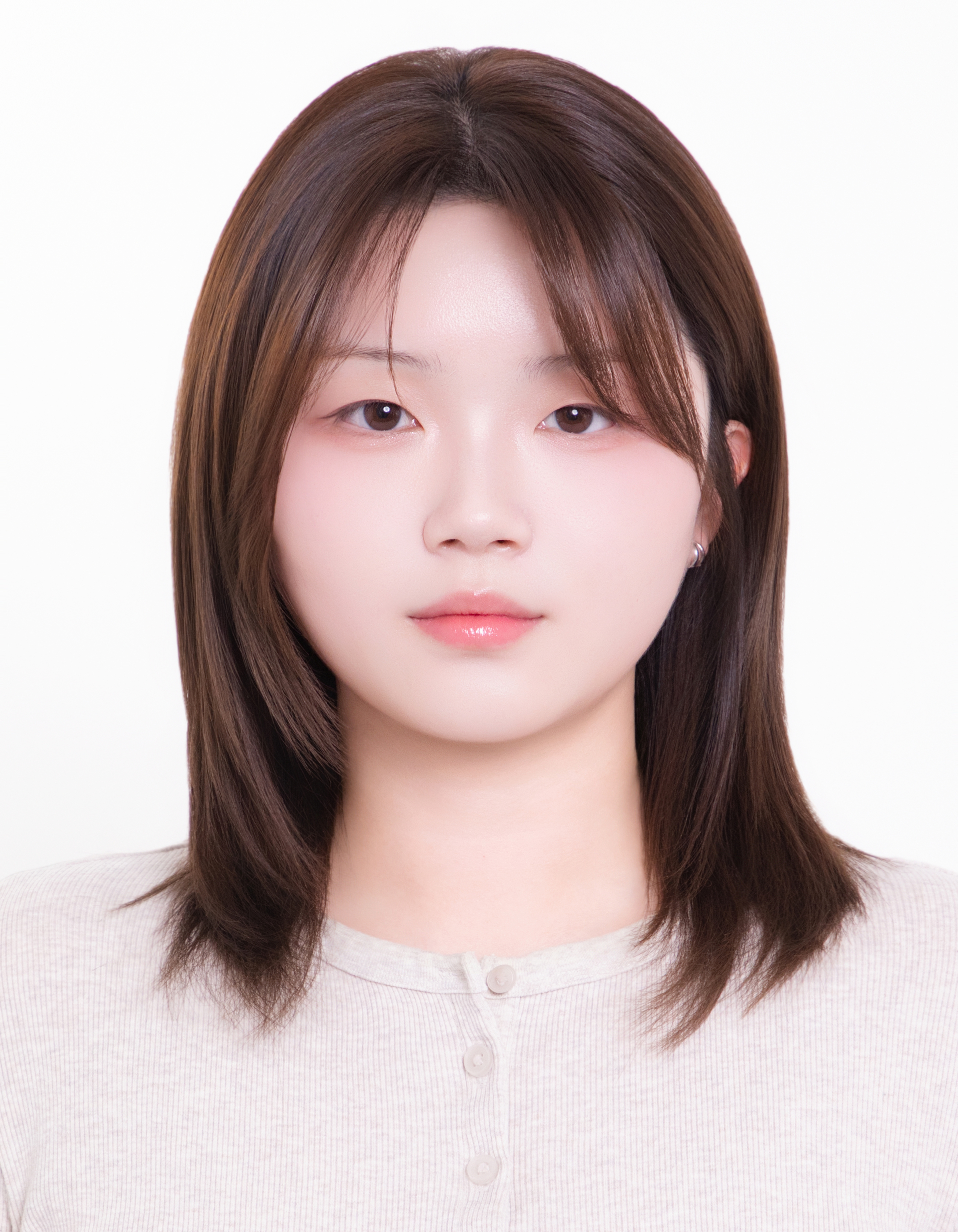 Yunjin Jang